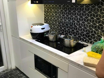 Chính chủ gửi bán căn hộ 2 ngủ view Hồ, tầng đẹp full nội thất thiết kế đồng bộ tại KĐT Thanh Hà Cie 5