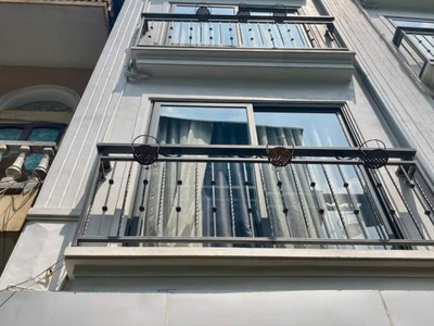 Bán nhà Dịch Vọng Cầu Giấy 36m x 5T giá 7.85 tỷ, nhà đẹp 2 thoáng, 15m ô tô tránh 0