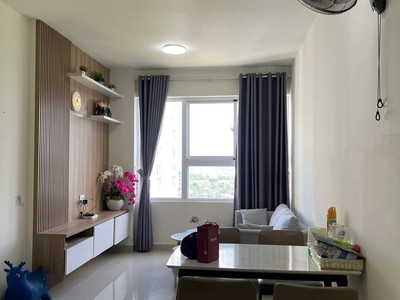 Cho thuê nhanh căn Citisoho Q2, 2pn2wc có nội thất giá 6tr/tháng cọc 1 2