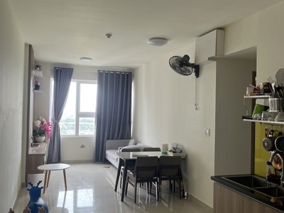 Cho thuê nhanh căn Citisoho Q2, 2pn2wc có nội thất giá 6tr/tháng cọc 1 4