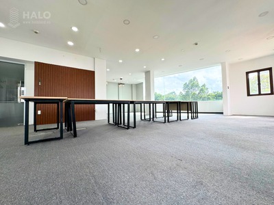 Giá Tốt  Sàn văn phòng cho thuê ngay đường vào sân bay Tân Sơn Nhất, P2, TB - 90m2- Chỉ 29.9 triệu 0