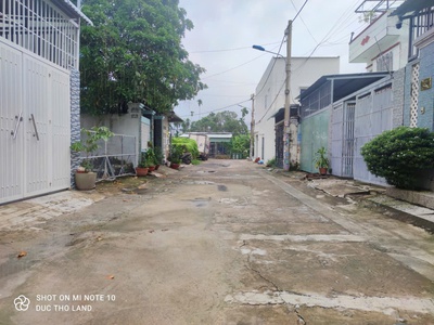 Nhà đẹp 2 tầng, 92m2, hxh 7m khu dân trí thạnh lộc, chỉ hơn 4tỷ về ở ngay 0
