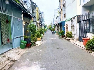 Bán nhà đường hương lộ 2, bình trị đông, bình tân, đường 6m, dt 5mx10,5m, 2 tầng, giá 5 tỷ 1