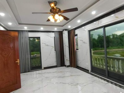 Tuyệt phẩm nhà phúc lợi 50m2 - 6 tầng - thang máy - căn góc - p lô vỉa hè 2
