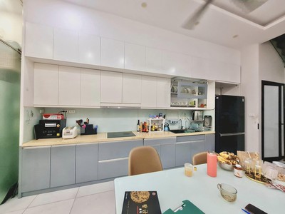 Bán nhà sát mặt phố nguyên hồng 49m2 5t 3,8m mt giá chào 21 tỷ đống đa vỉa hè ô tô kinh doanh. 3