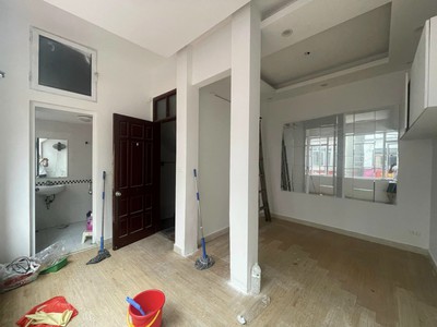 Bán nhà kinh doanh mặt phố tam khương, 26m2 5t 5.5m mt giá chào 10.8 tỷ kinh doanh sầm uất 2