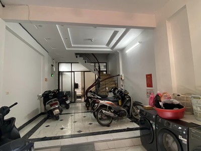 Ccmn hoa bằng nhà đẹp full đồ 9pn dt 50tr/th dt 57m2 5t giá 14 tỷ 2