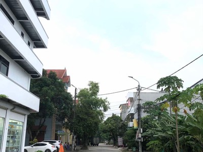 Bán đất đầu ve hải thượng lãn ông 7.3m mặt  108mv  ninh nhất 1