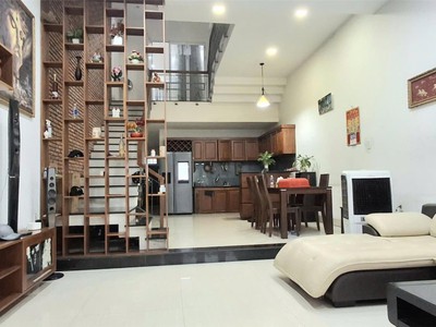 Giá cực tốt khu vực, nhà 3 tầng hiện đại đường 7m5 lề 10m.sát hải châu, đà nẵng 0