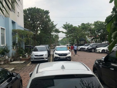 Chính chủ cho thuê nhà 2 mặt tiền ngay cạnh ct9a trung tâm quận long biên 2