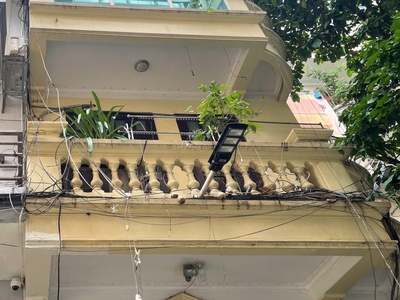 Nhà 2 mặt tiền tại khu tập thể xây lắp điện 1, phố đồng bát, phường mỹ đình 2, quận nam từ liêm 0