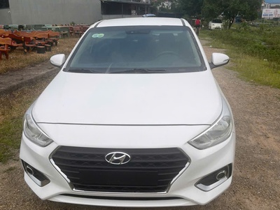 Chính chủ bán xe HYUNDAI ACCENT 1.4 MT sản xuất năm 2018 0