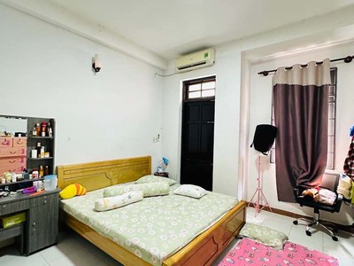 Bán nhà hxh đổ cửa huỳnh văn bánh-71m2-4 tầng-dọn vào ở ngay. 4