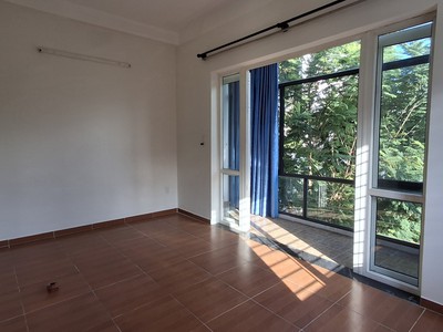 Nhà 3 tầng đẹp như mơ mặt tiền phạm hùng hướng đn mát mẻ đất 140m2 ngang 5m giá tlcc hơn 12 tỷ lh 4