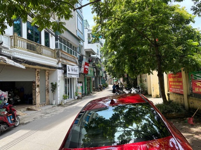 Giá tốt -  chính chủ cho thuê nhà 3 tầng ngõ 298 ngọc hồi - thanh trì - hà nội - 7 triệu 1