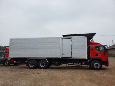 Bán xe tải 3 chân 6x2 tải trọng 13,5 tấn Thaco Auman C240 tại Hải Phòng 2