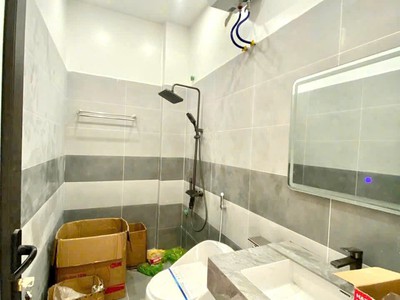 Siêu phẩm 3 tầng sân cổng độc lập - móng cọc bê tông gần KCC Hoàng Huy, An Đồng. 5