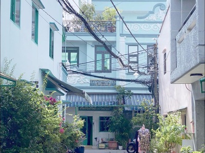 Bán nhà tỉnh lộ 10, phường bình trị đông b. bình tân. dt 37m2 x 2 tầng   4 x 9.2 . giá 3.7 tỷ tl. 0