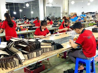 Hợp tác kinh doanh vốn thấp - xưởng đồ da chuyên sỉ, nhận gia công theo yêu cầu 0