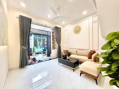 Bán nhà đẹp  hiệp thành, quận 12, ngang 4m, 3 tầng lấu, 3.6 tỷ 2