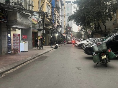 Bán nhà Đại Cồ Việt DT 160m mặt tiền 9m kinh doanh sầm uất -thông ra Tạ Quang Bửu 2