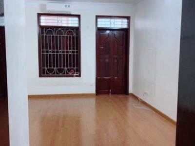 Nhà mặt ngõ 83 phố Trần Duy Hưng. Diện tích 50m2 x 5,5 tầng có đủ ĐH, NL 2