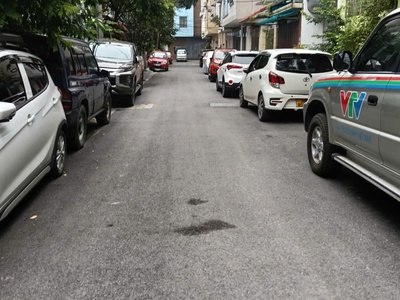 Chủ nhà gửi bán nhà bát khối ,veiw biệt thự ,thang máy, ngõ ô tô tránh giá 17,4 tỷ 0