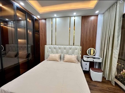 Chủ nhà gửi bán nhà bát khối ,veiw biệt thự ,thang máy, ngõ ô tô tránh giá 17,4 tỷ 3