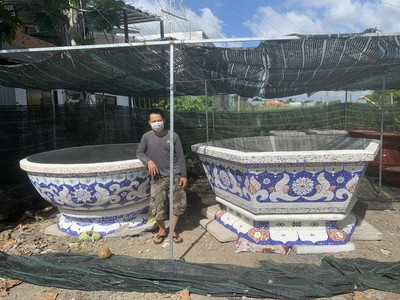 Chậu hoa dán miễng sành - chậu khảm sành sứ - nghệ nhân dán miễng sành sứ ,khảm miễng , chậu lớn , 12