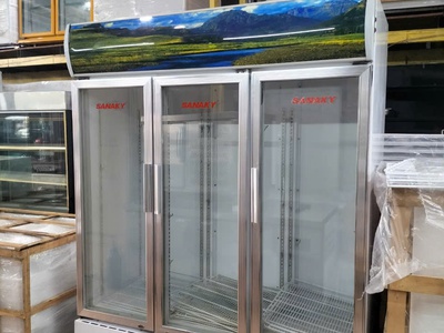 Tủ mát 3 cánh hiệu sanaky dung tích 1500 lít tủ đẹp như mới 0
