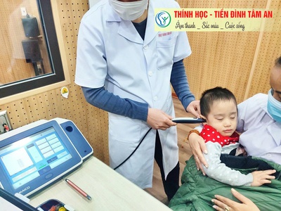 Đo thính lực cho trẻ em, điếc bẩm sinh, can thiệp cho trẻ điếc bẩm sinh 0