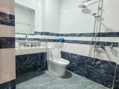 Bán nhà riêng 30m2x5 tầng tại xóm Trung Thanh Hữu Hoà Thanh Trì HN - nhà mới cực đẹp giá cắt lỗ 1