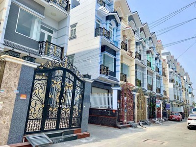 Bán nhà an dương vương, phường 16, quận 8.dt 70m2 x 4 tầng  4 x 17 .giá 6,6 tỷ tl. 0