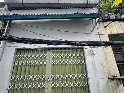 Ngay chợ nguyễn văn trỗi,q3 - 36m2 chỉ 4ty2, nhà cũ nở hậu nhẹ 0
