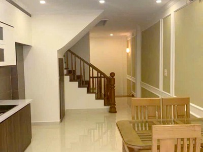 Trần bình - cầu giấy- ô tô moring đỗ cửa - thông sàn - dân xây chắc chắn   10 tỷ 1