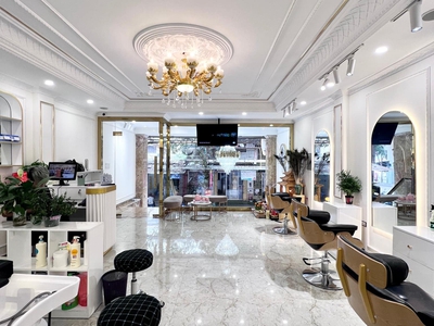 Hiếm-vip-hơn 40 tỷ sỏ hữu nhà 80m2 xmt 5m x8 tầng- mặt phố võ văn dũng-hoàng cầu đống đa-kd đẳng 2