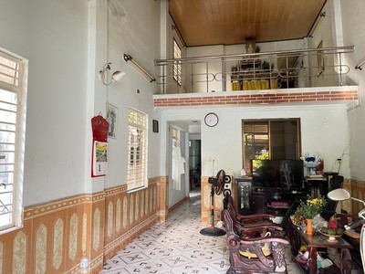 Nhà mặt tiền sơn trà hướng đông đường phạm quang ảnh dt đất 109m2 nhà c4 kt 5x22m giá tlcc 6.9 tỷ 1