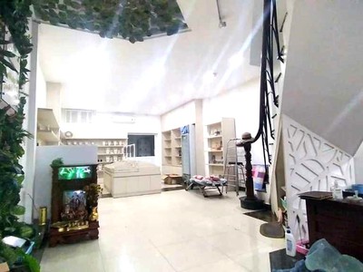 Ngang 5m, dt 85m, 4 tầng   nở hậu - đường nguyễn thiện thuật   20.2 tỷ 1