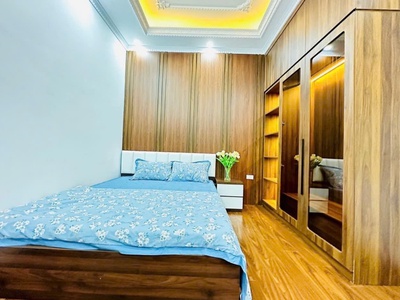 Nhà siêu đẹp, phố cầu giấy -  lô góc, 3 mặt thoáng, tặng full nội thất lung linh   55m2, 4t, 9.5 tỷ 2