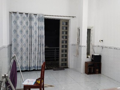 Bình tân - cây cám - cách vài bước chân ra mặt tiền kênh tham lương - hẻm xe hơi - nhà 2 tầng 2pn - 2
