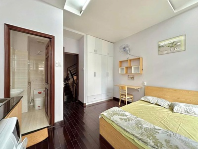 Bán chdv cao cấp 14 phòng mới hoàn thiện - lê hồng phong q.10 - hxt 6m - dòng tiền 90tr/ t - 16.8 0