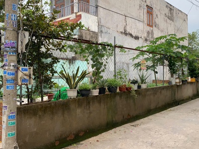 Bán đất lô góc 2 shr thổ cư mặt tiền hẻm oto gần chợ phú thọ , trảng dài giá chỉ có 1ty950 . 0