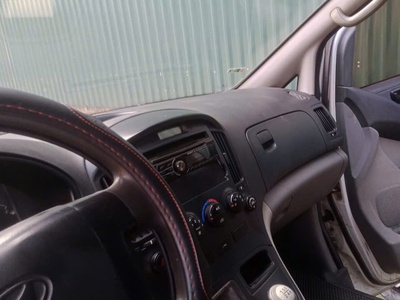 Hyundai Grand Starex MT 2008 - 150000 km- 250 triệu 6