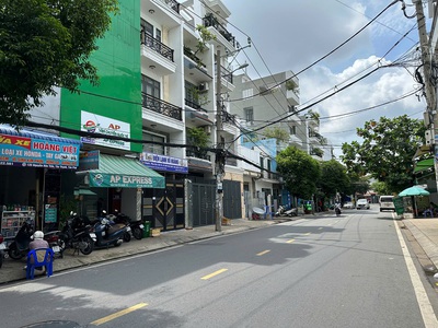 Gía tốt mtkd nguyễn hữu tiến dt 4x19m, 5 tầng. vị trí kd vàng 3