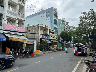 Mtkd nguyễn hữu tiến dt 4x20m, 4 tầng. vị trí kd vàng 1