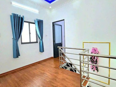 Nhà đẹp - giá tốt - bán nhà thị trấn nhà bè cách quận 7 300 m , cách phú mỹ hưng 800 m 1