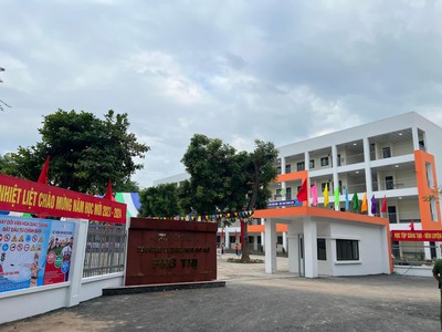 Đất Trân Tảo, Phú Thị, gần trường học, sẵn nhà cấp 4 đang ở, nội thất để lại ở ngày hoặc cho thuê 0