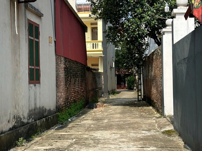 Giá chỉ nhỉnh 1,2 tỷ  bao sổ  - Hàng hiếm Thanh Hoài, Thanh Khương, ngõ ô tô thông Bàn Cờ 1