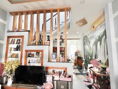 Chỉ 5,2 Tỷ có nhà còn Mới Đẹp chợ An Nhơn 82m2 2 tầng 1