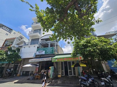 Bán nhà mặt tiền 3 lầu 4x18m giá 7,2 tỷ đường 13m hiệp thành 49, quận 12 2